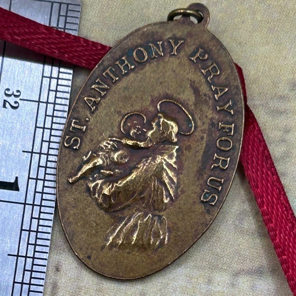 Vintage Saint Bernard Doctor of the Church St Anthony Religious Medal Pendant - Picture 3 of 5
